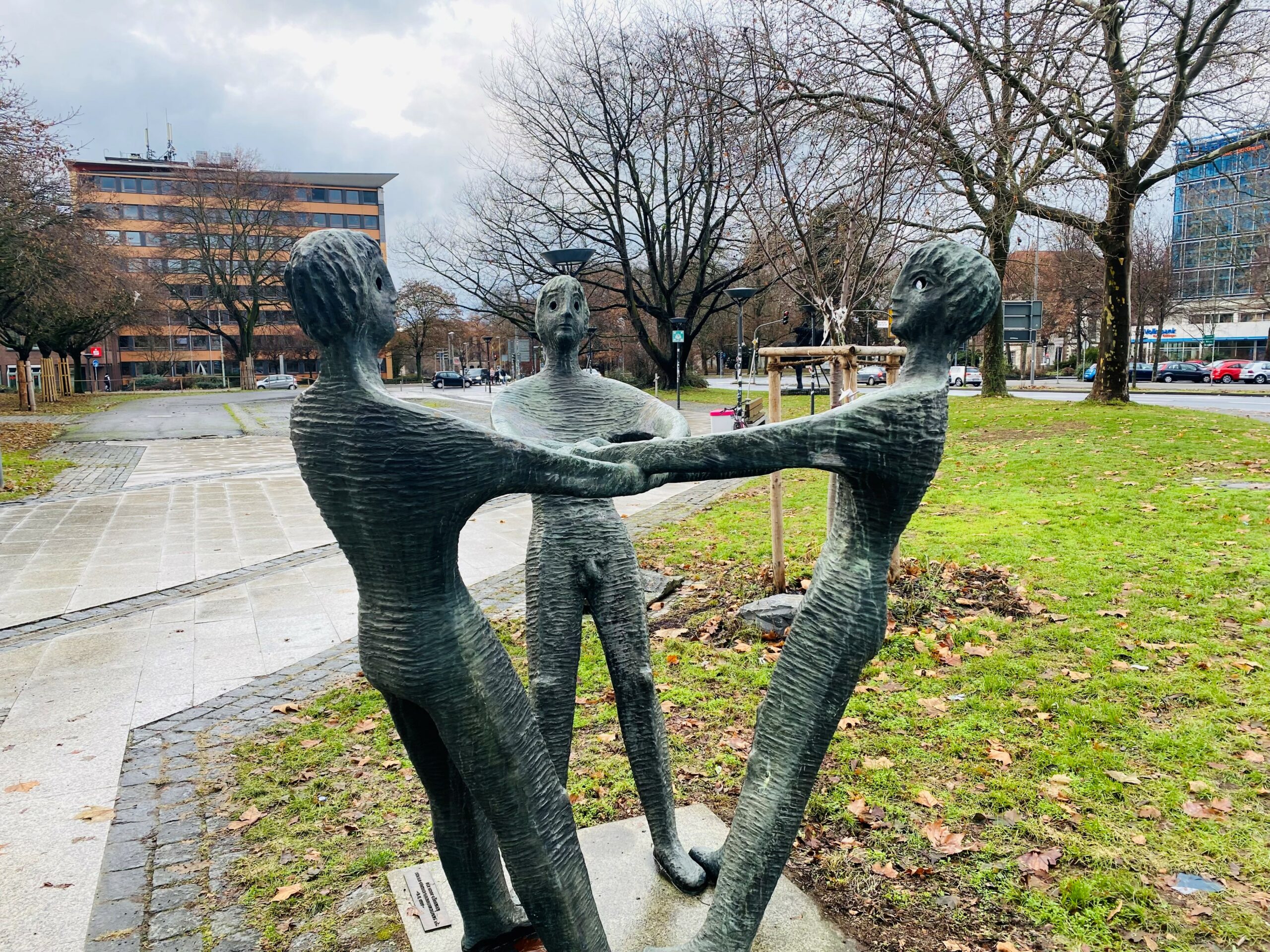 Verbundenheit (Heinz Detlef Wüpper), Göttingen